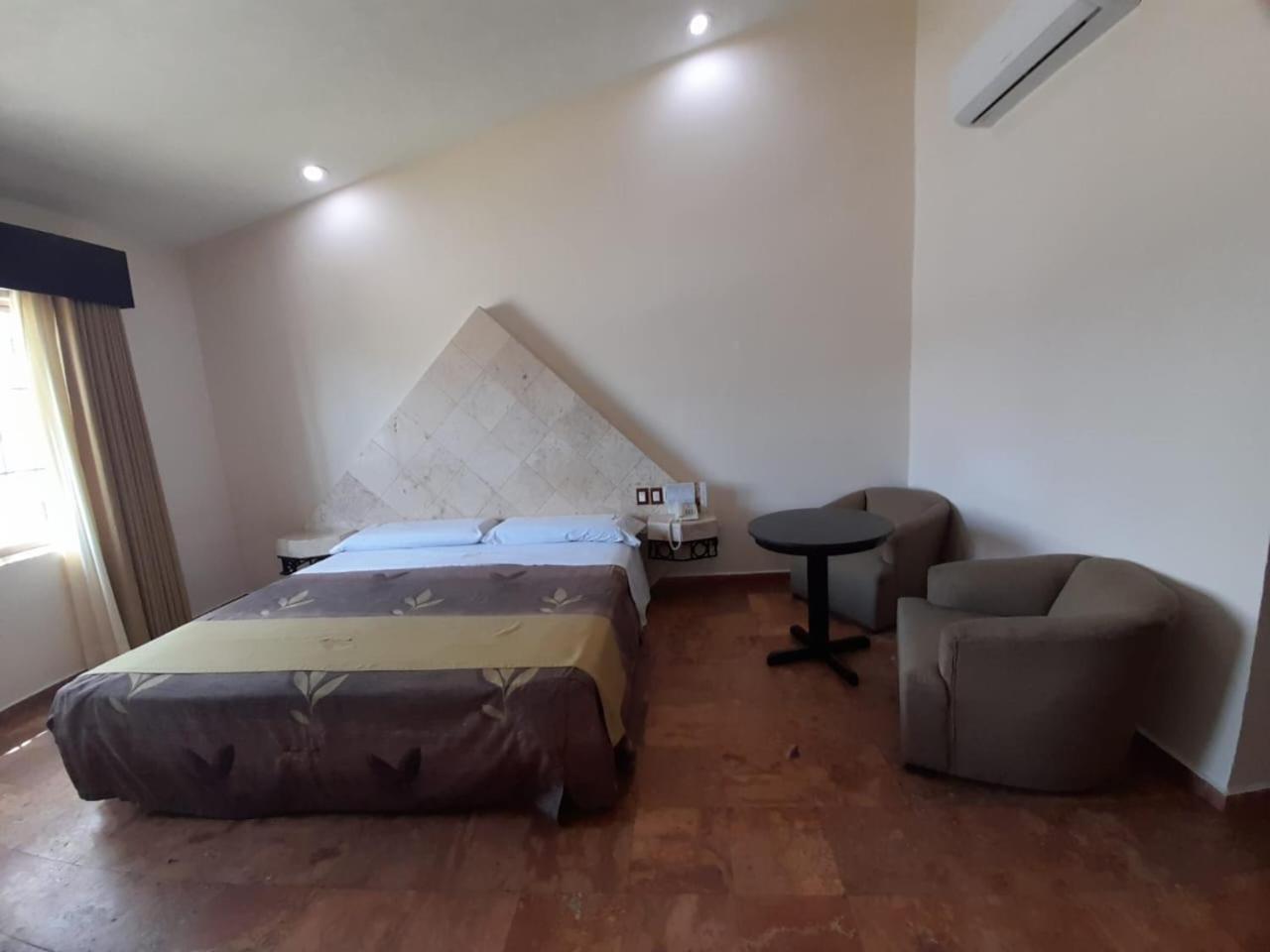 Hotel A'Ponte Мерида Екстериор снимка